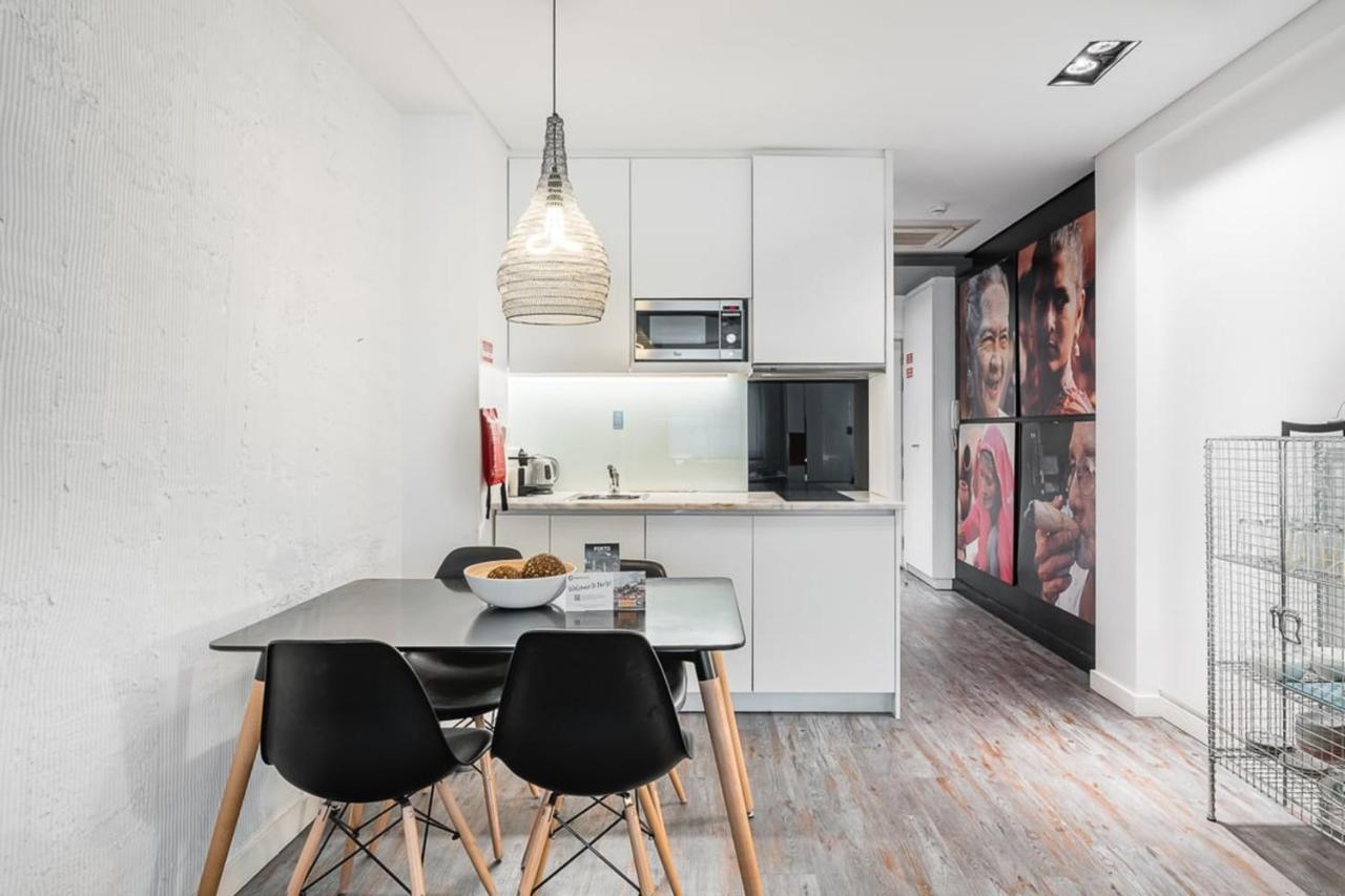 포르투 Guestready - A Polished Retreat Near St Catarina 아파트 외부 사진